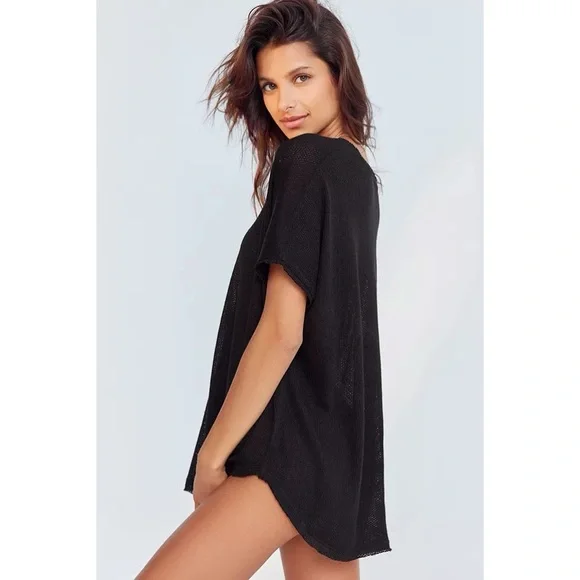 OUT FROM UNDER FRANKIE THERMAL OVERSIZED TEE (BLACK) - Picture 5 of 8